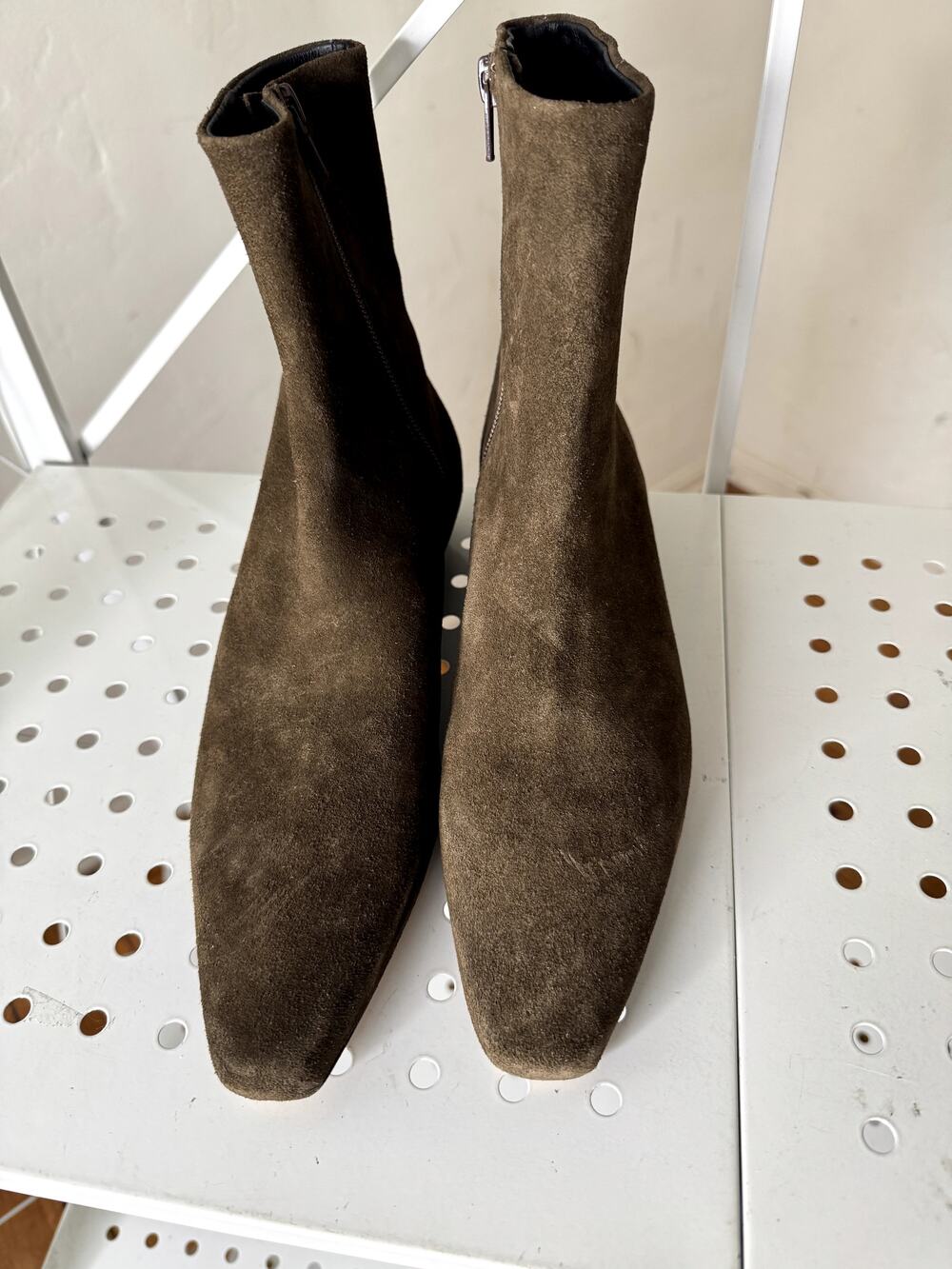 New STAUD Wally suede ankle boots in Dark brown 38